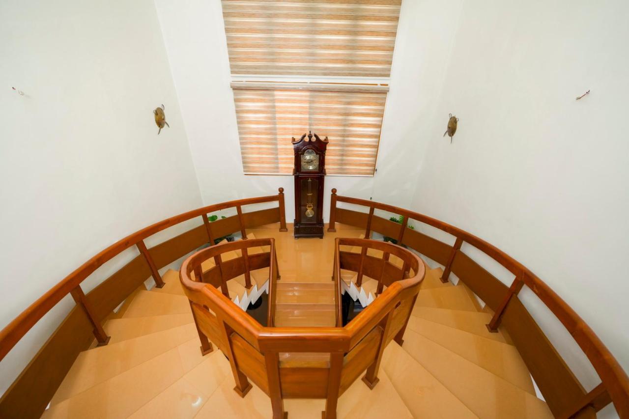 Parudeesa - Heavenly- Luxurious Palace Look-Near Cbd - Kerala - India With Breakfast Kāladi Exteriér fotografie