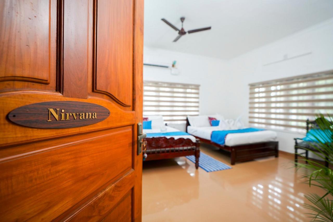 Parudeesa - Heavenly- Luxurious Palace Look-Near Cbd - Kerala - India With Breakfast Kāladi Pokoj fotografie