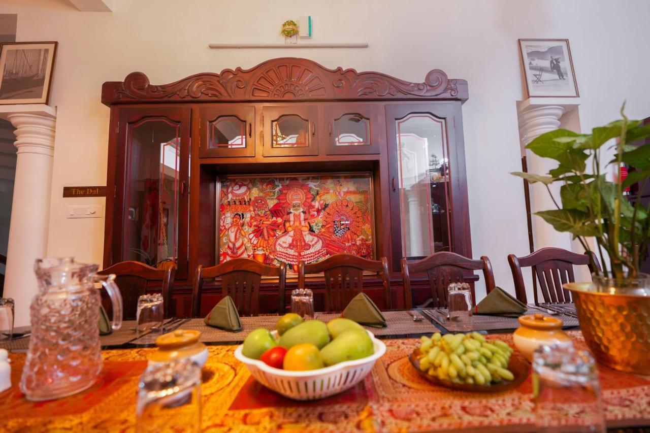 Parudeesa - Heavenly- Luxurious Palace Look-Near Cbd - Kerala - India With Breakfast Kāladi Exteriér fotografie