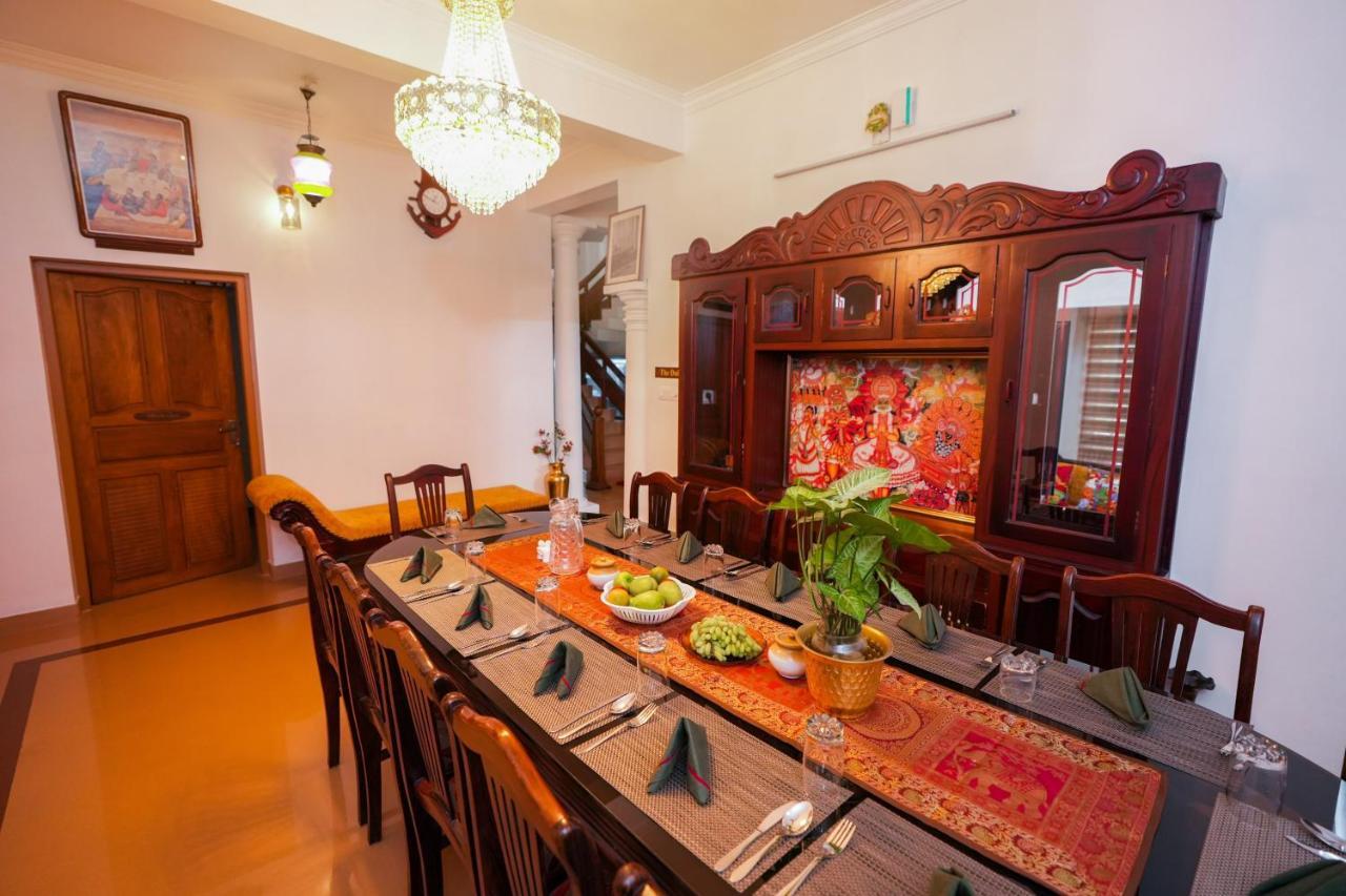 Parudeesa - Heavenly- Luxurious Palace Look-Near Cbd - Kerala - India With Breakfast Kāladi Exteriér fotografie