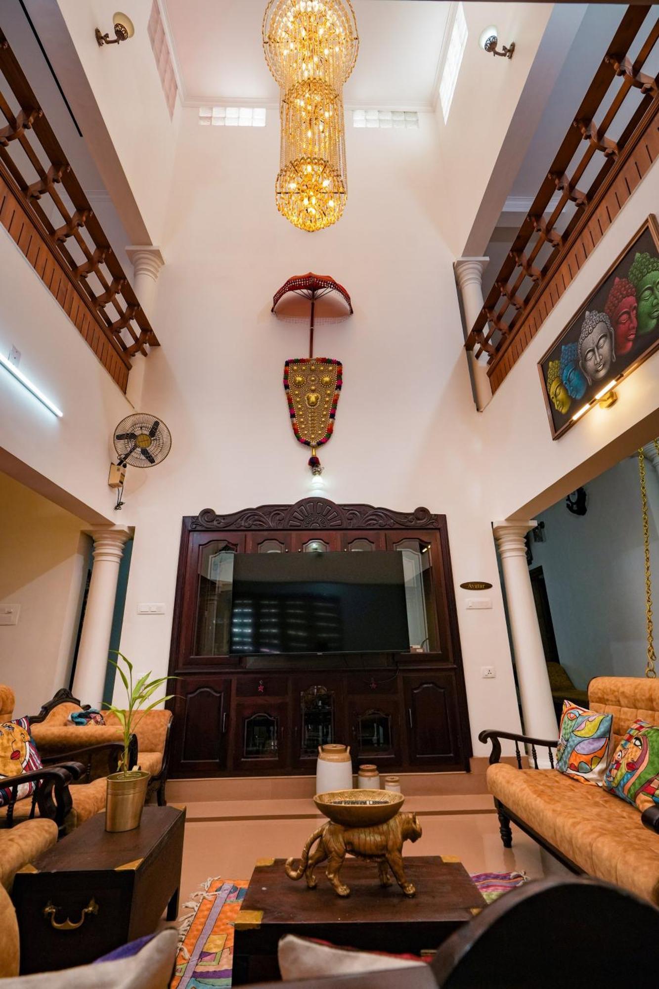 Parudeesa - Heavenly- Luxurious Palace Look-Near Cbd - Kerala - India With Breakfast Kāladi Exteriér fotografie
